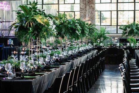 Black Dining Tables, Modern Dining Table Black, Emerald Green Wedding Theme, Blush Centerpiece, Gold Place Setting, Greenery Centerpiece, Modern Bridesmaid, Events Center, Green Themed Wedding