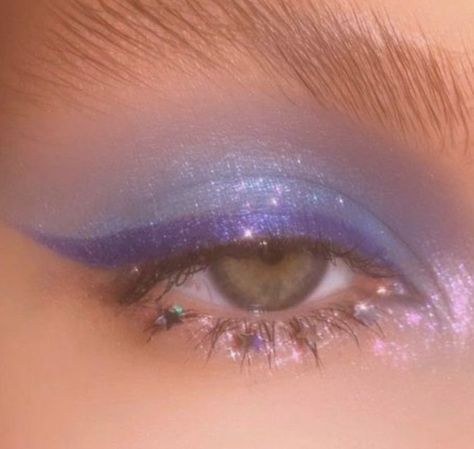 Maquillage On Fleek, Makijaż Smokey Eye, Eye Makeup Designs, Makeup Eye Looks, Fake Piercing, Creative Eye Makeup, Creative Makeup Looks, Eye Makeup Art, Septum Piercing