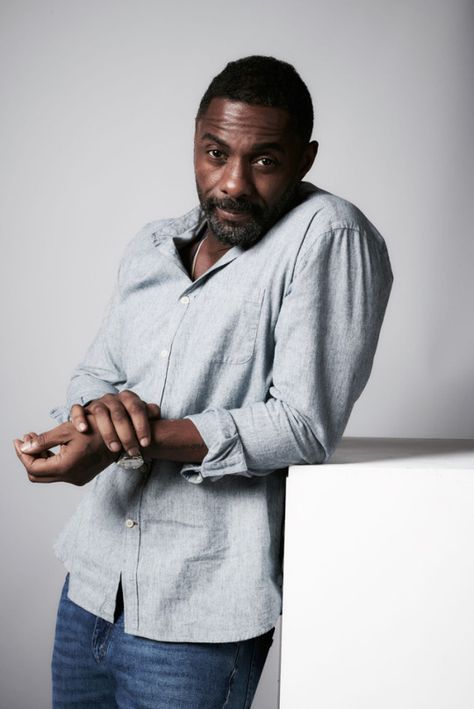 celebrities of color Idris Elba The Wire, Idris Elba Dark Tower, Idris Elba Body, Idris Elba Thor, Idris Elba Movies, Idris Elba Luther, Idris Elba Style, Idris Elba Wife, Idris Alba