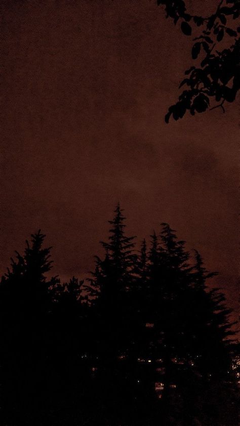 Wallpaper For Mobile, Sky Night, Black Phone Wallpaper, Dark Paradise, Brown Wallpaper, Black Aesthetic Wallpaper, Dark Photography, Ethereal Art, Brown Aesthetic