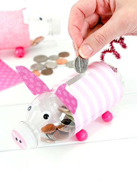 Home Made Piggy Banks Ideas, Things To Make With A Milk Jug, Toilet Paper Holder Crafts, Money Preschool Craft, Recycle Repurpose Diy Kids, Water Diy Crafts, Things To Make Out Of Water Bottles, Quarter Crafts For Preschool, Water Bottle Recycle Projects Kids