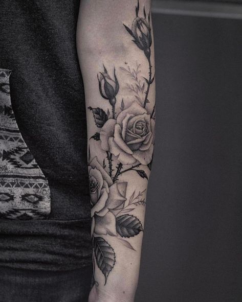 Sketch Rose Tattoo, Vine Arm Sleeve, Rose Half Sleeve, Rose Vine Tattoos, Flower Vine Tattoos, Tattoos Forearm, Arm Sleeve Tattoo, Half Sleeve Tattoos Forearm, Vine Tattoo