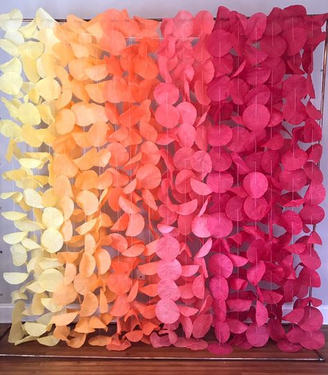 Paper Circle Garland, Ombre Art, Sunset Party, Chip Art, Rainbow Garland, Paper Circle, Circle Garland, Hawaiian Party Decorations, Garland Backdrops