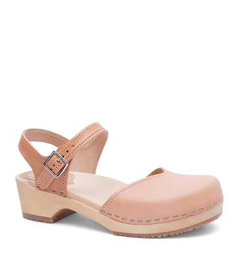 Sandgrens Swedish Wooden Low Heel Clog Sandals for Women | Saragasso >>> Click on the image for additional details. (This is an affiliate link) Sandgrens Clogs, Sanita Clogs, Wardrobe Planner, Sensible Shoes, Swedish Clogs, Wooden Clogs, Clog Heels, Low Heel Sandals, Clog Sandals