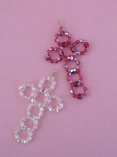 Terry Ricioli Designs: Beaded Crosses Seed Bead Tutorials, Jewellery Organizer, Jewellery Shops, Fake Jewelry, Seed Bead Tutorial, Beaded Cross, Beaded Crafts, Beaded Jewelry Patterns, A Cross