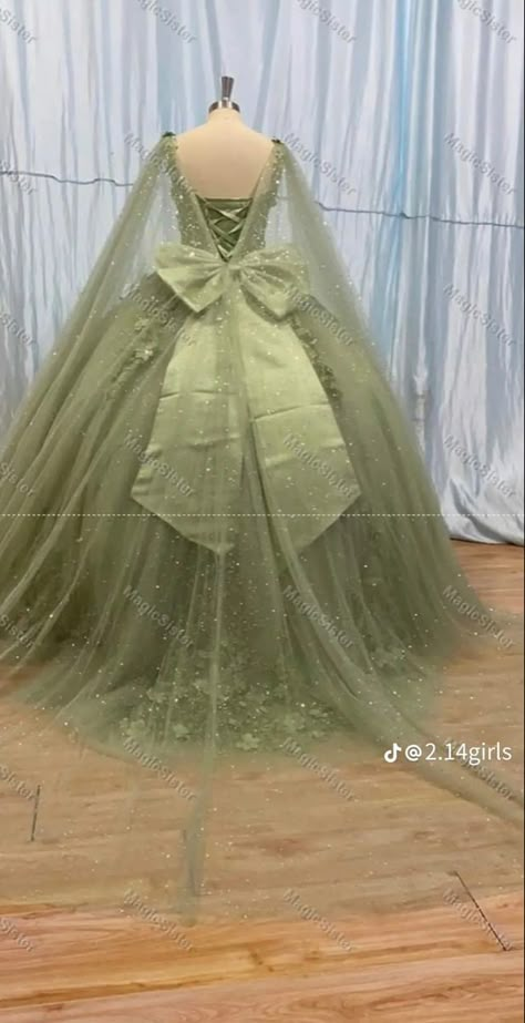 Dress Quinceanera Green, Pretty Green Quinceanera Dresses, Peridot Green Quinceanera Dresses, Elegant Green Quinceanera Dresses, Dark Sage Green Quinceanera Dresses, Save Green Dress, Princess And The Frog Themed Quinceanera Dress, Green Dress For Sweet 16, Quinceanera Dresses Princess And The Frog