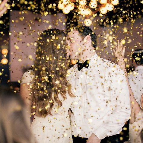 New Years Wedding, Nye Wedding, Wedding Send Off, Creative Wedding Photo, New Years Eve Weddings, Wedding Exits, Inexpensive Wedding, Bridal Musings, Glitter Wedding