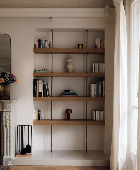 Little Apartment Ideas, Suspended Shelves, Dining Table Design Modern, Bookcase Shelves, Dining Table Design, Shelf Design, Design Furniture, Home Office Decor, Design Inspo