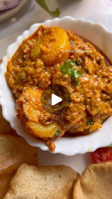 Shilpi Sharma on Instagram: "Dahi wale Aloo ✨
. This aloo recipe is unique and when cooked with curd, gives a flavourful taste. It is the best quick alternative to the premium paneer curries which carries the same texture and taste. Generally, it is served with different types of roti, chapati, and naan bread recipes. But also a good option for different types of flavored rice like jeera rice or pulao recipe.You must try this one today!

Ingredients:

Oil - 4tbsp
Whole spices 
Black cardamom - 1
Green cardamom -2
Black pepper corn -8-10
Cumin - 1½ tsp
Bay leaf - 1no
Dalachini -1/2 inch
Clove -2
Baby potato (peeled)
Onion chopped - 1cup
Ginger Garlic paste - 1½ tbsp
Kashmiri chilli powder-1/4 tsp
Garam masala -1 tsp
Turmeric - 1tsp
Chilli powder - ¾ tsp
Coriander powder - 1tbsp
Curd - 1 cup Potato Curry Recipes Indian, Curd Recipes Indian, Naan Bread Recipes, Aaloo Recipe, Subzi Recipe, Baby Potato Recipes, Kashmiri Chilli, Aloo Curry, Chapati Recipes