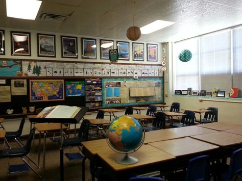 #nationalparktheme #shabbychic Shabby Chic Classroom National Park Classroom 2015 Detention Classroom, National Park Classroom, Cardboard Spaceship, Shabby Chic Classroom, Career Aesthetic, Teach Peace, Teacher Aesthetic, 5 Year Plan, History Classroom