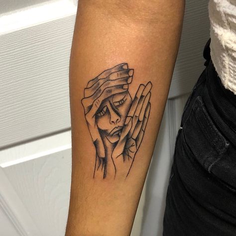 For Dior, from a painting by the Ecuadorian artist Oswaldo Guayasamín. In denouncement of violence, painter and sculptor, Oswaldo dedicated… Ecuadorian Tattoo Ideas, Ecuadorian Tattoo, Ecuador Tattoo Ideas, Ecuador Tattoo, Oswaldo Guayasamín, Hands Tattoo, Tattoo Templates, Simplistic Tattoos, Tattoo Inspo