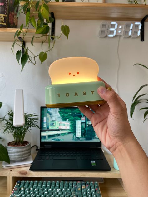 A toast for you :) Toast Lamp, Cute Toaster, Toddler Nursery, Cute Desk Accessories, Cute Night Lights, Bedroom Night Light, Baby Night Light, Bedroom Deco, Kids Night