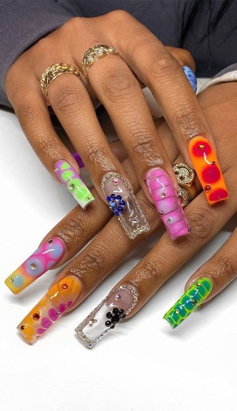 the culture on Twitter: "i love funky nails https://t.co/OcpWik49EY" / Twitter Streetwear Fashion Instagram, Girls Nail Designs, Easy Nail Art Designs, Designs For Short Nails, Braided Bracelet Diy, Sunday Special, Short Nails Art, Simple Nail Art Designs, Designer Streetwear