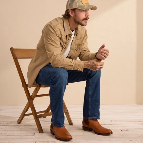 Brown Cowboy Boots Outfit Men, Modern Cowboy Style Men, Western Mood Board, Brown Cowboy Boots Outfit, Urban Cowboy Style, Men Outfit Inspiration, California Cowboy, Outfit Vaquero, Denim Shirt Outfit