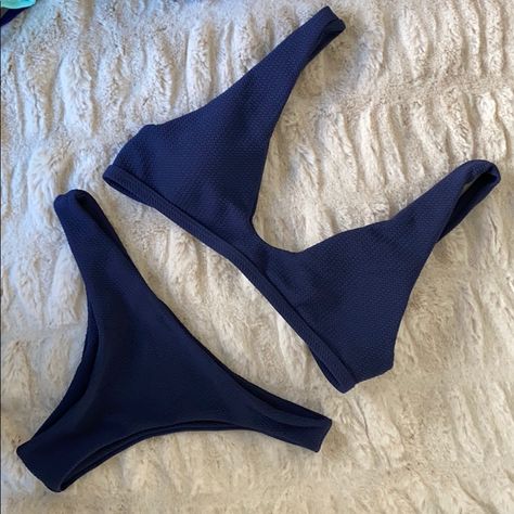 Navy Blue Swimsuit Bikinis, Navy Blue Bathing Suit, Swimsuit Inspo, Trendy Swimsuits, Swimming Outfit, Cute Bathing Suits, Summer Bikinis, Cute Bikinis, Cute Swimsuits