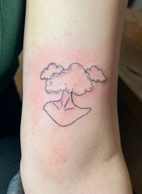 tattoo, tattoo idea, tattoo for women, minimalist tattoo, one-line tattoo, fresh tattoo, unhealed tattoo, cloud-headed girl, tatoo inspo Head In The Clouds Tattoo, Tattoo Idea For Women, Clouds Tattoo, Cloud Tattoo, Fresh Tattoo, Cloud Drawing, Head Tattoos, In The Clouds, Tattoo Idea