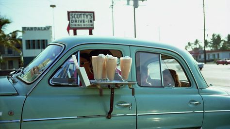 Joel Meyerowitz, 50s Aesthetic, Americana Aesthetic, Historical Eras, Camera Aesthetic, T Magazine, Vintage Americana, Old Car, Milkshakes