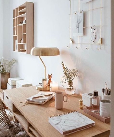 10 Stay At Home Office Style Ideas - Society19 Cool Office Space, Desk Inspiration, Dekorasi Kamar Tidur, Study Room Decor, Workspace Inspiration, Home Office Space, Office Inspiration, Home Office Design, My New Room