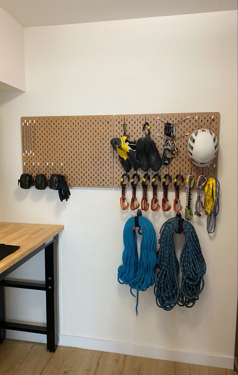 Climbing Equipment Storage, Climbing Gear Organization, Outdoor Gear Storage, Gear Organization, Camping Gear Storage, Gear Storage, Gear Organizer, Board Storage, Equipment Storage