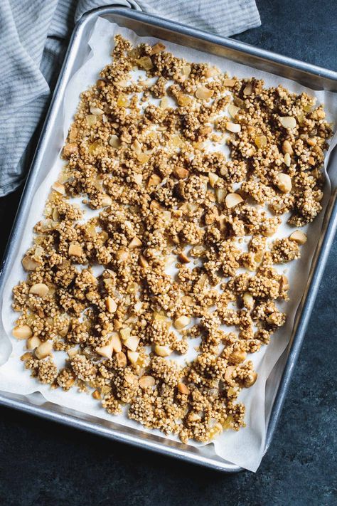 Puffed Quinoa Granola, Puffed Quinoa Recipes, Baked Quinoa, Quinoa Granola, Crispy Quinoa, Puffed Quinoa, Yogurt Toppings, Breakfast Inspiration, Candied Ginger