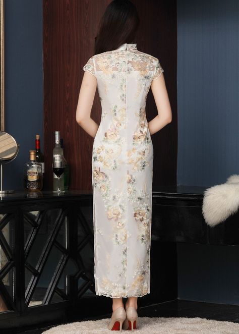 Sangjit Dress, Long Qipao, Kebaya Wedding, Modern Cheongsam, Qipao Cheongsam, Dress Idea, Cheongsam Dress, Traditional Clothes, Cheongsam