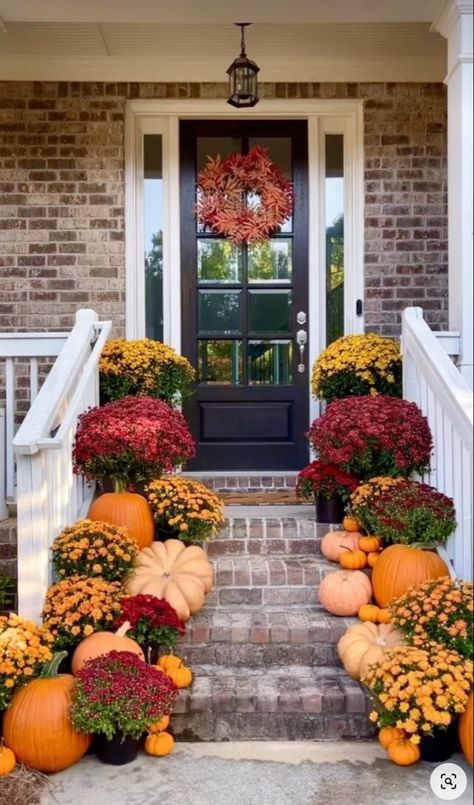 Paneled Bedroom, Fall Stems, Fall Appetizer, Appetizer Board, Front Porch Steps, Fall Front Porch Decor Ideas, Fall Front Porch Ideas, Porch Pumpkins, Cream Kitchen