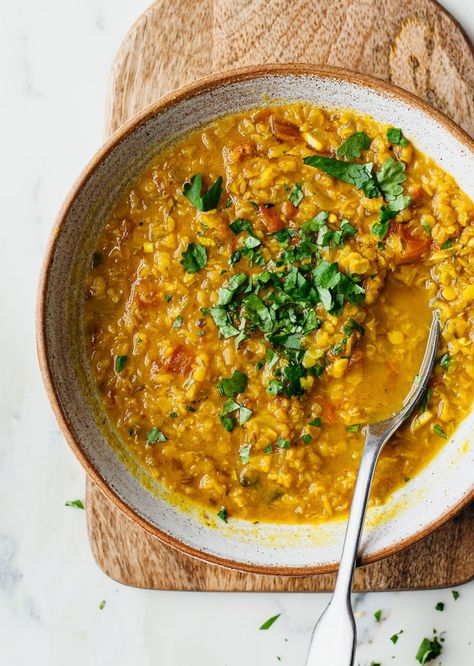 Dhal Bhat, Vegan Dhal, Mauritius Food, Dahl Recipe, Dhal Recipe, Lentil Dahl, Deliciously Ella, Vegan Curry, Lentil Curry