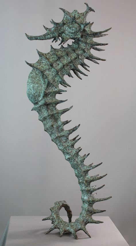 Large Seahorse, 2016, bronze, 70cm, andrewsculpture.net Seahorse Sculpture, Cool Sea Creatures, Seahorse Wall Art, Colorful Seahorse, Sea Creatures Art, Octopus Tattoo Design, Rise Art, Sculptures Céramiques, Sculpture Photography