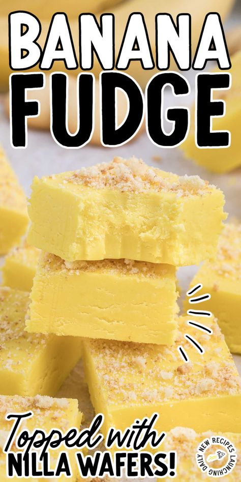 Banana Fudge, Homemade Fudge Recipes, Fudge Flavors, Fudge Recipes Easy, Homemade Fudge, Candy Recipes Homemade, Fudge Easy, Christmas Candy Recipes, Marshmallow Fluff