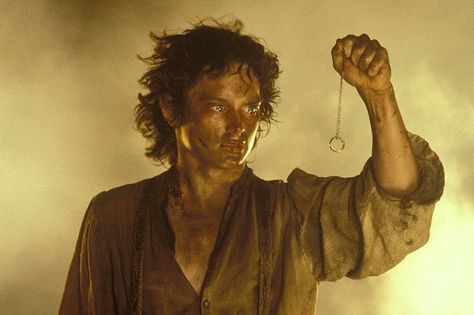 Throw it into the fire, Frodo! Lord Of The Rings Fellowship, Frodo Baggins, Elijah Wood, New Line Cinema, Nicholas Hoult, Isaac Newton, Fellowship Of The Ring, The Lord Of The Rings, Jrr Tolkien