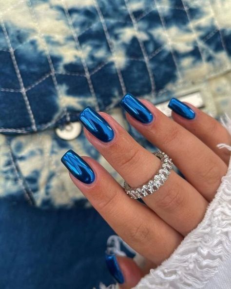 Light Blue Chrome Nails, Light Blue Chrome, Blue Chrome Nails, Royal Blue Nails, Gel Toe Nails, Chrome Nail Art, Blue Chrome, Chrome Nails Designs, Diy Acrylic Nails