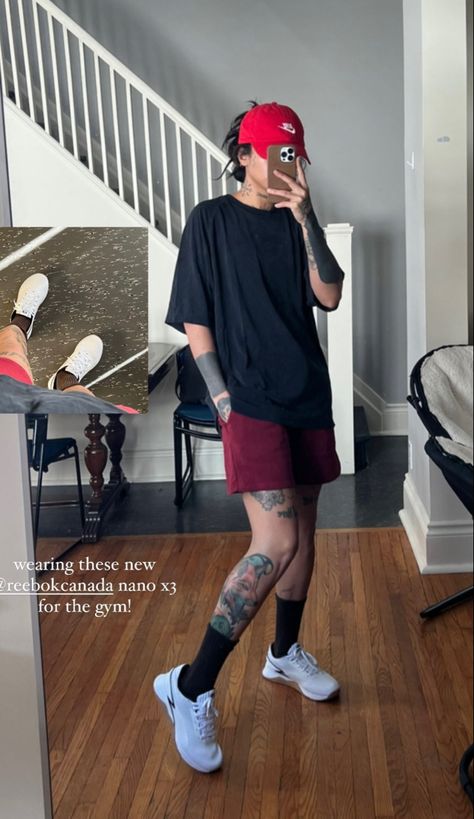 Masc Fem Summer Outfits, Masc Lesbian Shorts Outfit, Lesbian Workout Outfits, Masc Outfits With Shorts, Masc Workout Outfit, Jock Outfits Girl, Masc Athletic Outfits, Masc Summer Outfits Shorts, Summer Outfits Masc Women