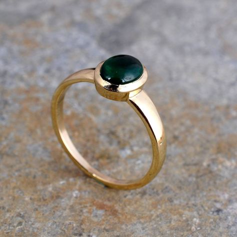 Stone Rings For Women Unique, Green Stone Ring For Women, Emerald Ring Design, Aventurine Ring, Couple Ring Design, Simple Rings, Tungsten Mens Rings, Green Stone Rings, Promise Ring Gift