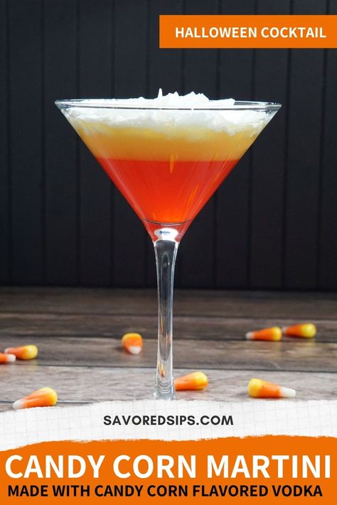 Festive Candy Corn Martini - Savored Sips Candy Corn Cocktail, Candy Corn Martini, Cute Halloween Food, Halloween Juice, Halloween Party Appetizers, Homemade Liquor, Halloween Party Dinner, Halloween Food Treats, Halloween Appetizers