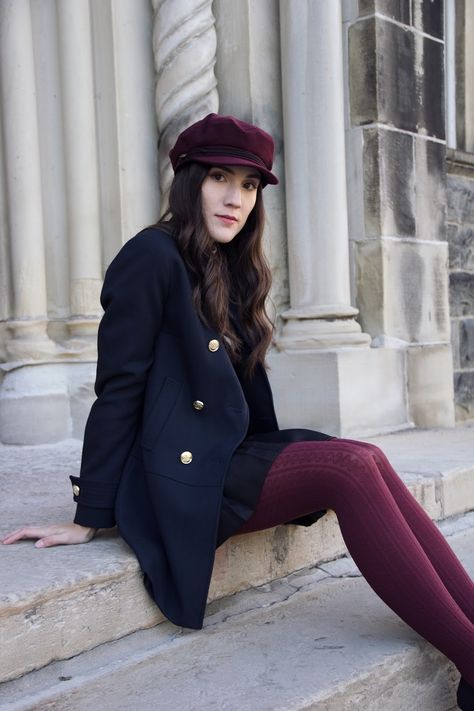 Cabby Hat Outfit, Carolina Pinglo, Cabby Hat, Burgundy Tights, Colored Tights Outfit, Red Tights, Burgundy Outfit, Navy Coat, Toronto Fashion