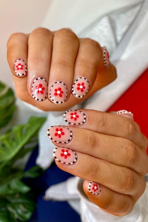 short & unique 🌹 Border Nails, Book Nails, Nails Designs Ideas, Funky Nail Designs, Birthday Trip, Trip To Paris, Floral Nail Art, Jelly Nails, Trendy Nail Design