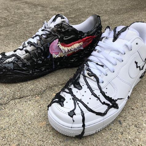 Highsnobiety Sneakers #HSKicks on Instagram: “Rate these Air Force 1 Venom customs by @whatsinyourfridge. #hskicks” Sweatshirts Nike, Custom Painted Shoes, Custom Shoes Diy, Nike Shoes Air Force, Custom Nike Shoes, Shoes Sneakers Jordans, Nike Shoes Jordans, Nike Air Shoes, Cute Nike Shoes