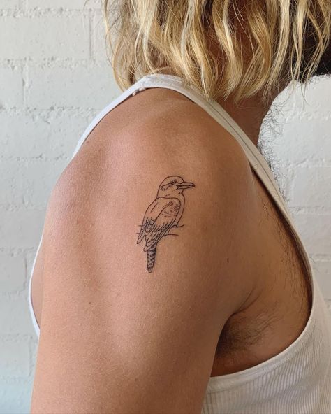 Conservation Tattoo, Made In Australia Tattoo, Australian Fine Line Tattoo, Small Australian Tattoo, Australian Tattoos Women, Simple Australian Tattoo, Cookabura Tattoo, Rob Tattoo, Kookaburra Tattoo Fine Line