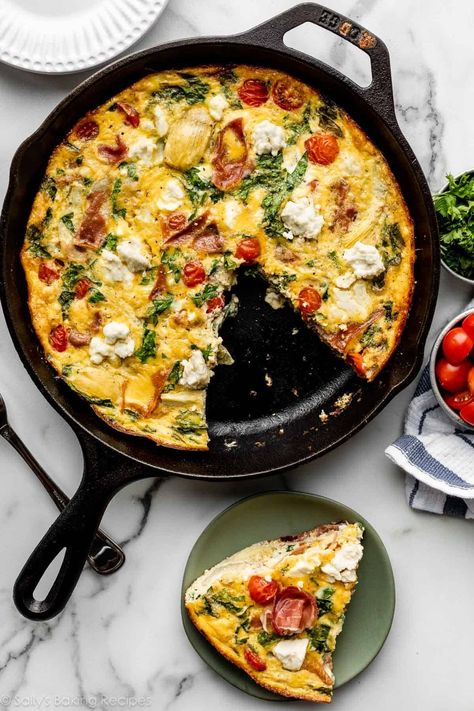 Tomato Basil Frittata, Tomato Egg Bake, Frittata Recipes Baked, Spinach Feta Frittata, Fritata Recipe, Spinach Frittata Recipes, Luscious Recipes, Easy Frittata Recipe, Tomato Frittata