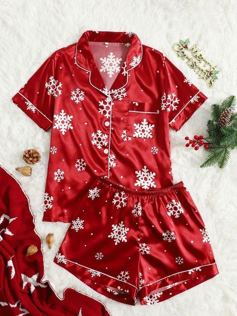 Red Silk Christmas Pajamas, Matching Christmas Pjs Shorts, Christmas Pyjamas Set, Cristmas Pajamas, Cute Pyjamas Christmas, Christmas Pyjamas Target, Cute Christmas Pjs For Family, Aesthetic Christmas Pyjamas, Cute Womens Christmas Pajamas