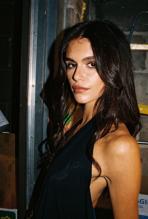 Kaia Gerber Hair, Kaia Jordan Gerber, Kaia Gerber, New Model, Pretty Pictures, Style Icons, A Woman, Most Beautiful, Jordan