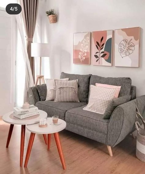 Small Glam Living Room, Apartment Decorating Room, Living Room Modern Decor, Decor Room Ideas, Small Modern Living Room, Simple Living Room Decor, Chic Bedroom Decor, Warm Home Decor, Luxury Furniture Living Room