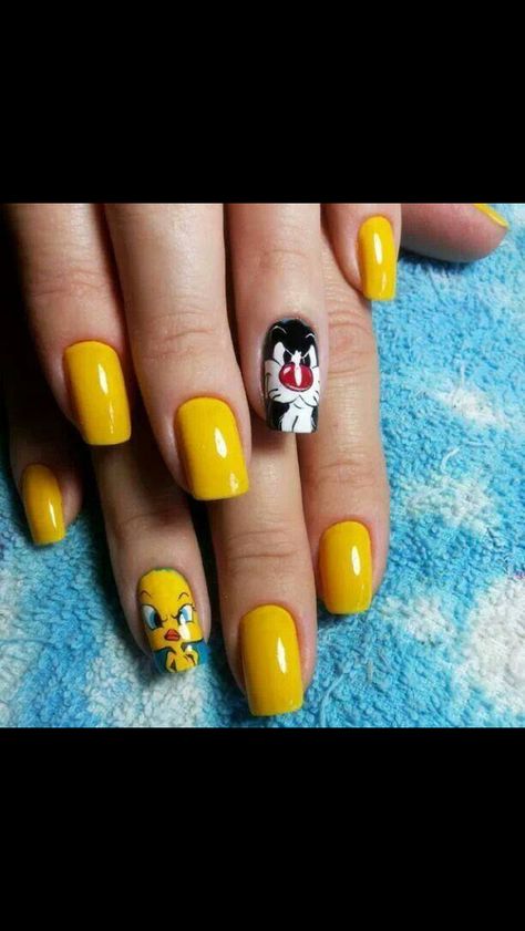 Tweety Tweety Nails, Disney Nail Art, Bird Nail Art, Swirl Nail, Cartoon Nails, Disney Nail, Types Of Manicures, Unghie Nail Art, Anime Nails