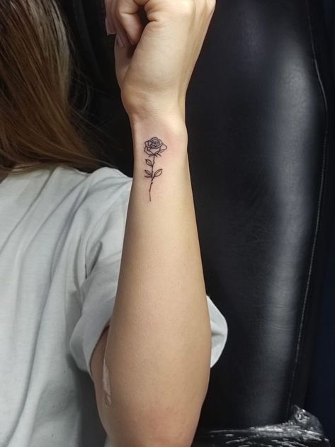 Roses Around Wrist Tattoo, Rose On Wrist Tattoo, Besties Ideas, Rose Tattoo Forearm, Tattoo On Wrist, Simple Arm Tattoos, Rose Tattoos For Women, 2024 Board, Small Rose Tattoo