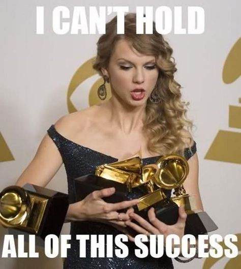 Taylor Swift Memes, Taylor Swift Jokes, Taylor Swift Fan Club, Swift Facts, Taylor Swift Cute, Taylor Swift Facts, Swift Photo, Taylor Swift Funny, Taylor Swift Wallpaper