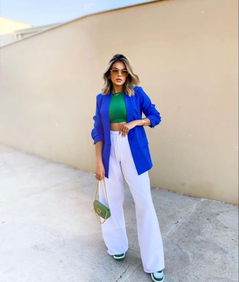 Olive Green And Blue Outfit, Outfits Con Azul Rey, Blazer Azul Outfit, Royal Blue Blazer Outfits For Women, Outfits Con Blazer Azul, Look Blazer Azul, Royal Blue Blazer Outfit, Blue And Green Outfit, Blue Blazer Outfits For Women