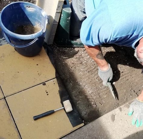 Laying Paving Slabs, Laying A Patio, How To Lay Concrete, Build A Patio, Concrete Paving Slabs, Paver Sand, Build A Garden, Building A Patio, Walkways Paths