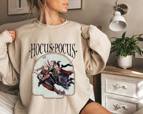 Halloween Hocus Pocus Shirt, Halloween Sanderson Sisters Witch Shirt, Halloween Women's Shirt, Halloween Gift Shirt, It's Just A Bunch Of. Hermanas Sanderson, Hocus Pocus Sweatshirt, Sanderson Sisters Hocus Pocus, Chat Halloween, Witch Sweatshirt, Sanderson Sisters, Halloween Sweater, Sweatshirt Halloween, Vintage Fall