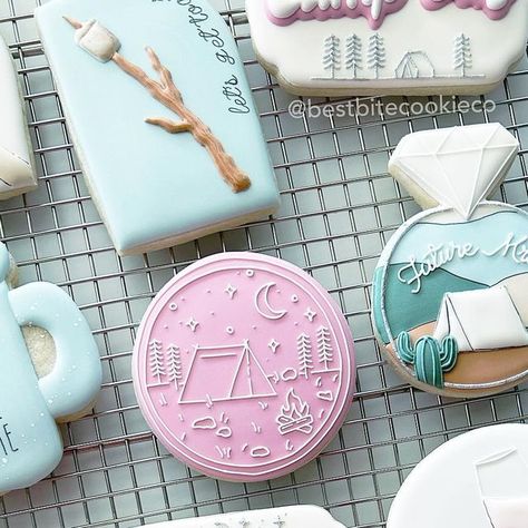 Best Bite Cookie Co. | Custom Cookie Art on Instagram: "Camp Bachelorette 🏕️ —New theme for me and had so much fun creating them! • • • • #campbachelorettecookies #bachelorettecookies #decoratedcookies #cookieart #sugarcookies #bachelorettethemes #campbachelorette #cutecookies #azcookies #arizonawedding #bridetobecookies" Last Trail Before The Veil Cookies, Camp Bachelorette Cookies, Camping Cookies Decorated, Bach Cookies, Bachelorette Party Lake Weekend, Camp Cookies, Bachelorette Party Lake, 2024 Cookies, Bach Themes