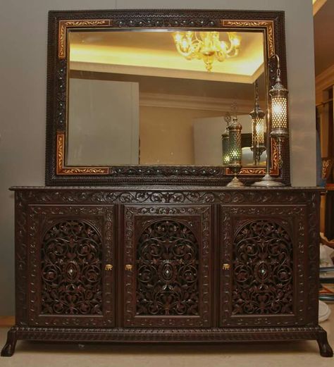 Pakistani wodden furniture Pakistani Interior Design Home, Traditional Pakistani Home Decor, Drawing Room Decor Ideas Pakistani, Pakistani House Interior, Pakistani Furniture Design Bedroom, Chiniot Furniture Pakistan, Bridal Furniture Bedroom Pakistani, Pakistani Bedroom Furniture Sets, Pakistani Home Design